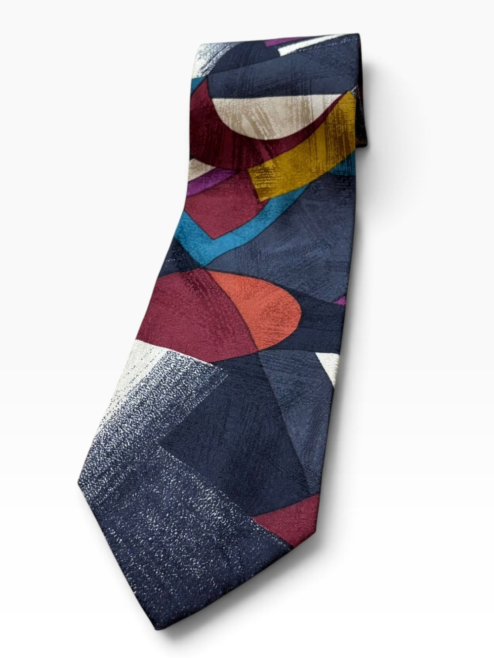 Vintage Giorgio Benelli brand Vintage 100% Silk Tie Art Deco Design